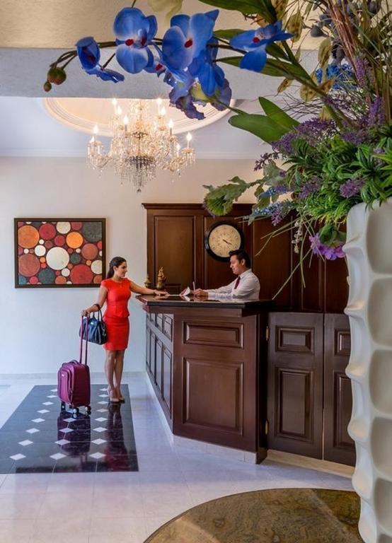 Hotel Plaza Colonial Campeche Exterior foto