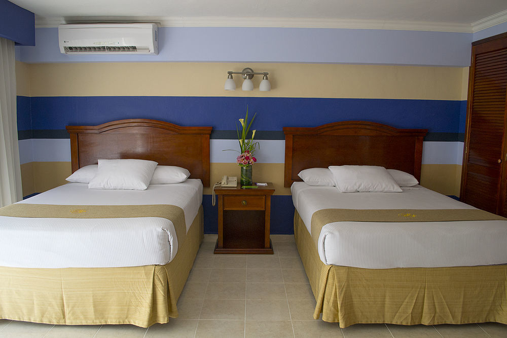 Hotel Plaza Colonial Campeche Exterior foto